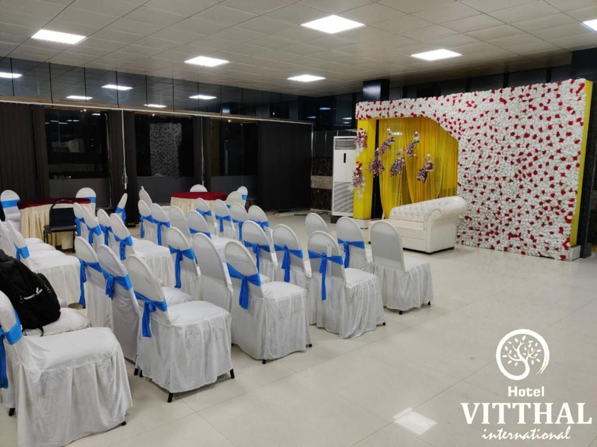 Hotel Vitthal International, Prayagraj Allāhābād Junction Zewnętrze zdjęcie