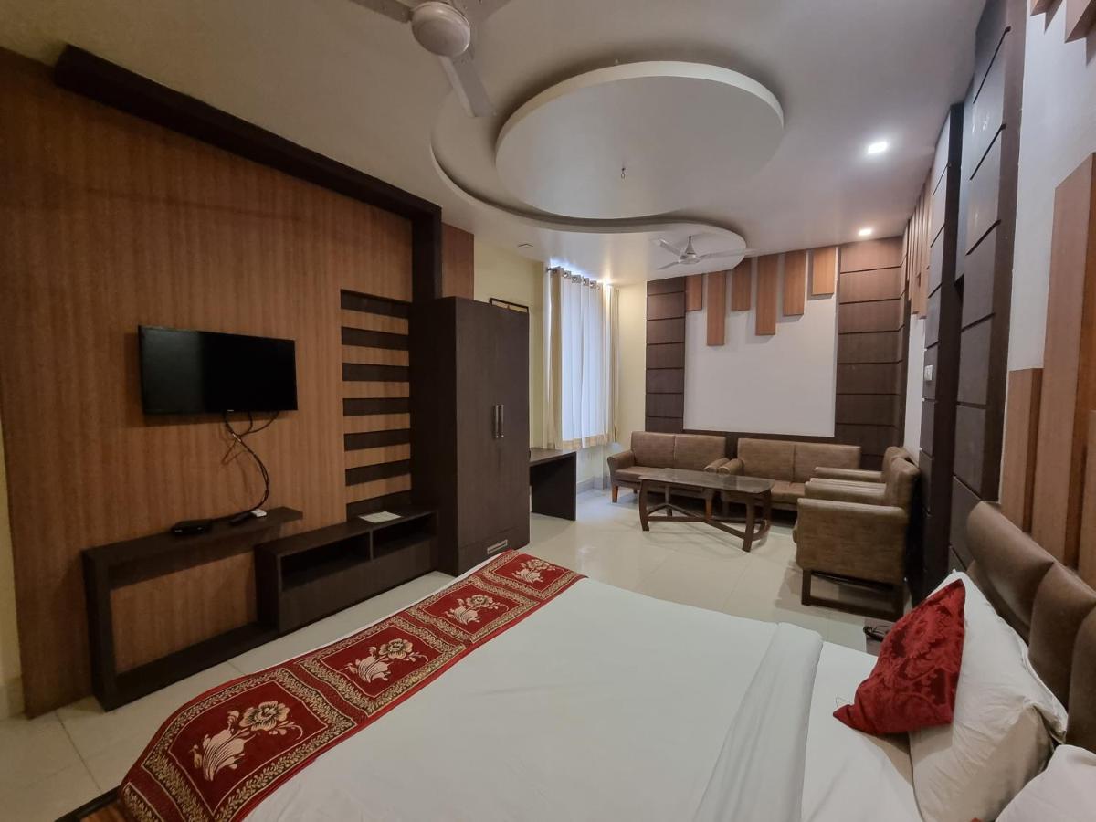 Hotel Vitthal International, Prayagraj Allāhābād Junction Zewnętrze zdjęcie